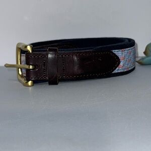 Vineyard Vines Men’s Nautical Whale Print Cotton/Leather Size 32